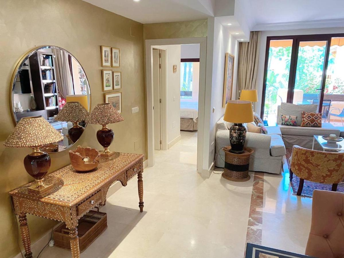 Bahialcantara Beachside Apartment Marbella