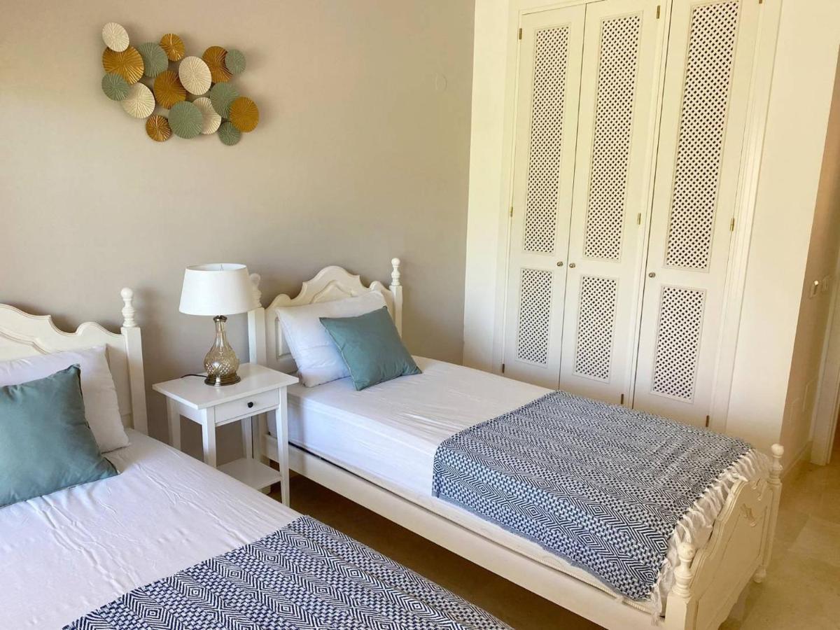 Bahialcantara Beachside Apartment